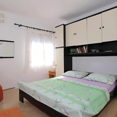 Three-bedroom In Mljet