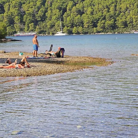 Apartmán Three-bedroom In Mljet Polače